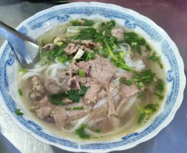 special beef noodle pho 招牌牛肉汤粉